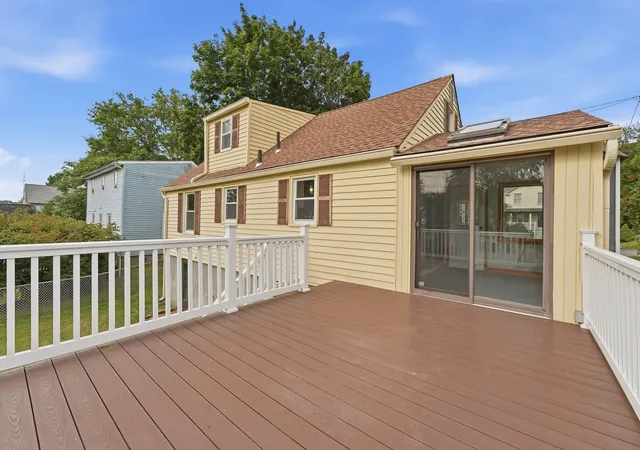 Photo 4 of Single family home for sale at 73 Edmund St, East Longmeadow, MA 01028 | MLS# 73575600 | Listing updated on 2026-09-14