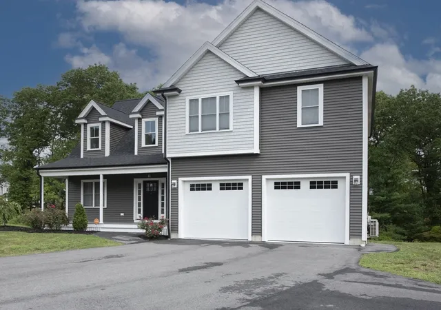 Photo 2 of Single family home for sale at 201 Cypress Dr, Brockton, MA 02301 | MLS# 73572564 | Listing updated on 2026-09-25