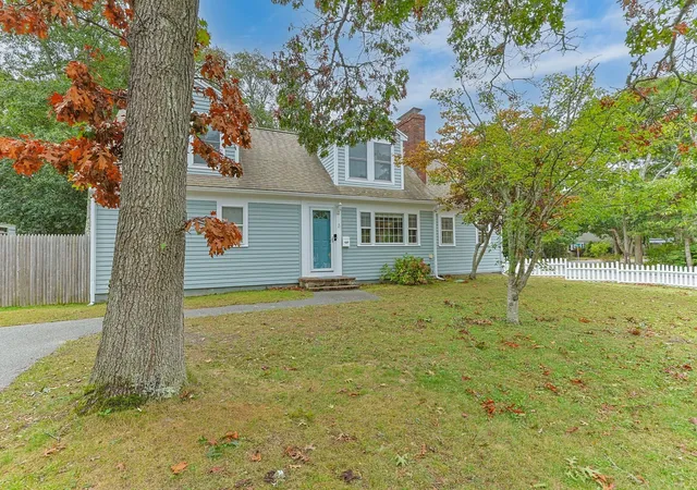 Photo 2 of Sale Pending at 3 Jupiter Ln, South Yarmouth, MA 02664 | MLS# 73586498 | Listing updated on 2026-10-27