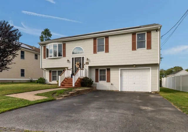 Photo 2 of Sale Pending at 52 Family Dr, Fall River, MA 02721 | MLS# 73575399 | Listing updated on 2026-09-30