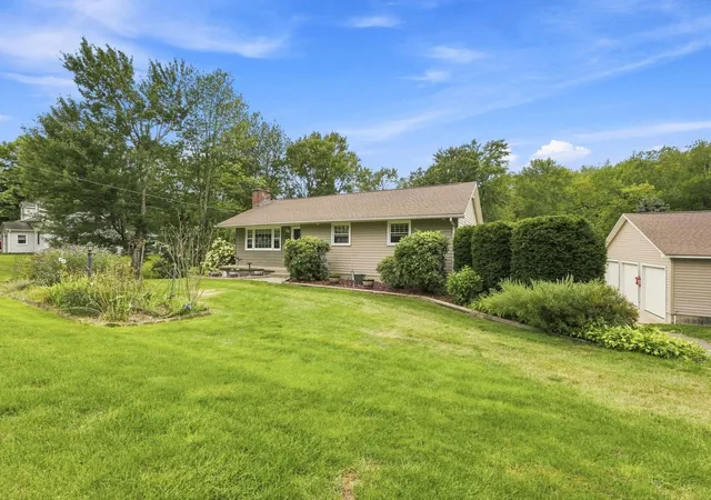 Photo 3 of Single family home for sale at 50 Taylor St, Granby, MA 01033 | MLS# 73572976 | Listing updated on 2026-10-01