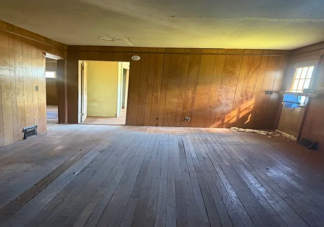 Photo 2 of Sale Pending at 187 Federal St, Florence, MA 01062 | MLS# 73571821 | Listing updated on 2026-09-28