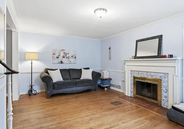Photo 4 of Single family home for sale at 89 Abbott St, Springfield, MA 01118 | MLS# 73566683 | Listing updated on 2026-09-11