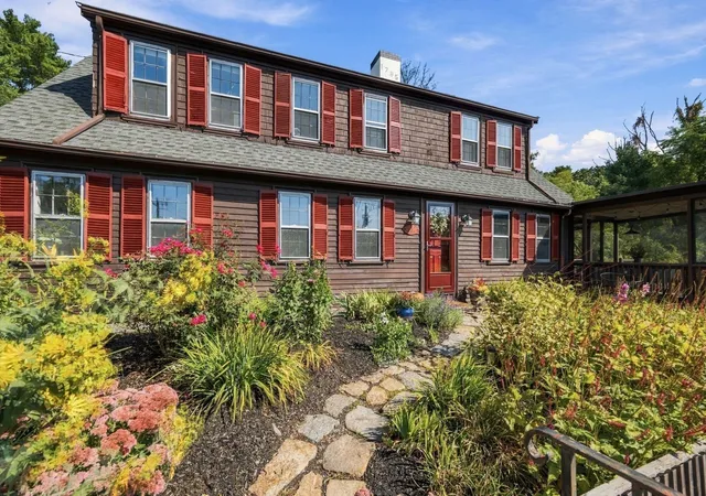 Photo 1 of Single family home for sale at 25 Concord St, Gloucester, MA 01930 | MLS# 73579224 | Listing updated on 2026-09-21
