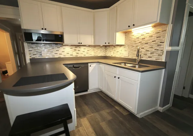 Photo 3 of Single family home for sale at 133 Whipple St, Worcester, MA 01610 | MLS# 73584248 | Listing updated on 2026-10-04