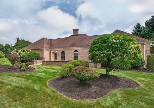 Photo 3 of Single family home for sale at 196 High Meadow Dr, West Springfield, MA 01089 | MLS# 73572498 | Listing updated on 2026-09-10