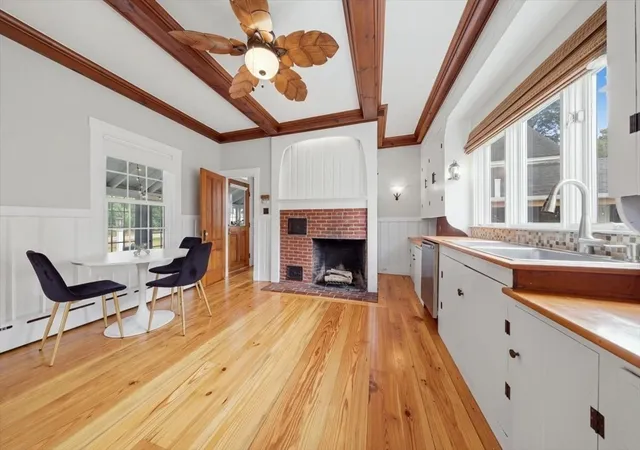 Photo 4 of Single family home for sale at 383 Pond St, South Weymouth, MA 02190 | MLS# 73575746 | Listing updated on 2026-09-14