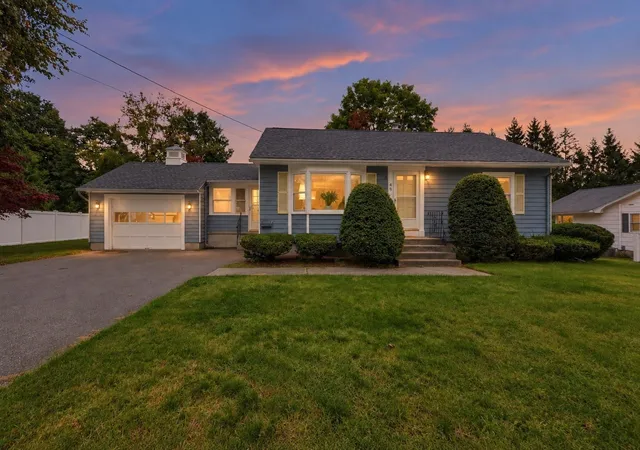 Photo 2 of Single family home for sale at 490 Union St, Leominster, MA 01453 | MLS# 73574146 | Listing updated on 2026-09-17