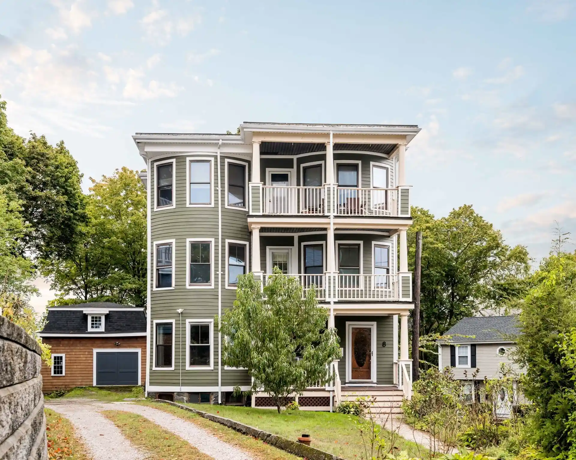 Listing Photo 1 - Condo for sale in 8 Pine St located at 8 Pine St, Peabody, MA 02136 - Unit 8 Pine St