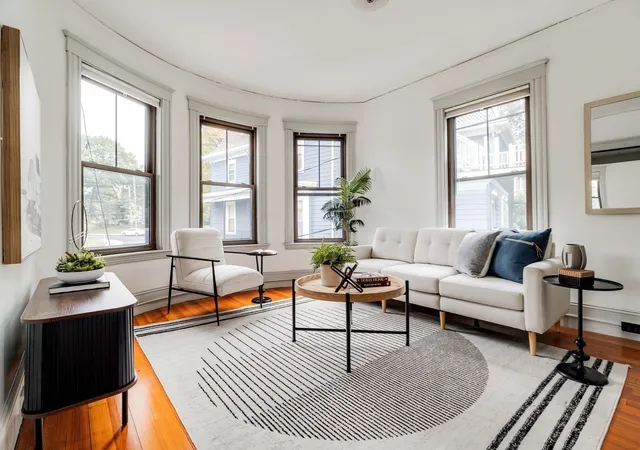 Listing Photo 5 - Condo for sale in building located at 8 Pine St, Peabody, MA 02136 - Unit #2
