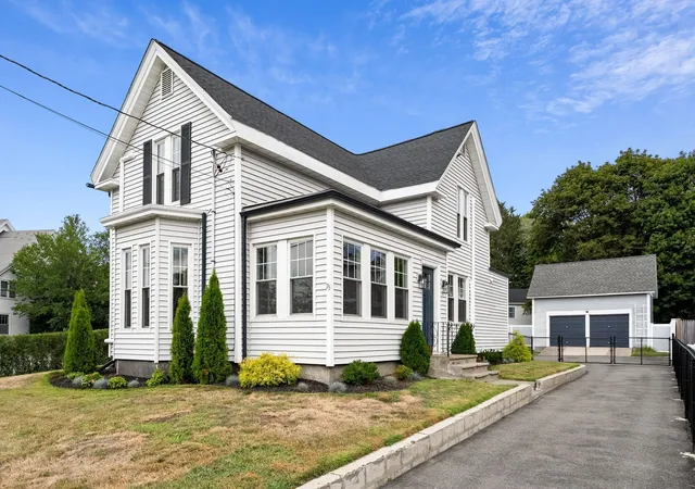 Photo 1 of Single family home for sale at 75 Sea St, North Weymouth, MA 02191 | MLS# 73572949 | Listing updated on 2026-09-12