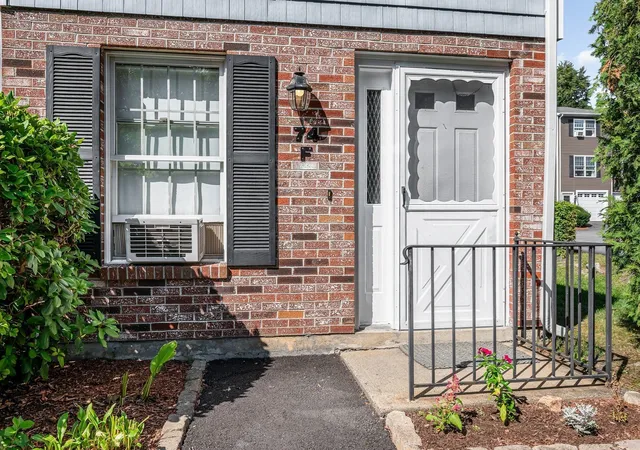 Condo for sale at 74 Roper St #F, Lowell, MA 01852 | MLS# 73574421