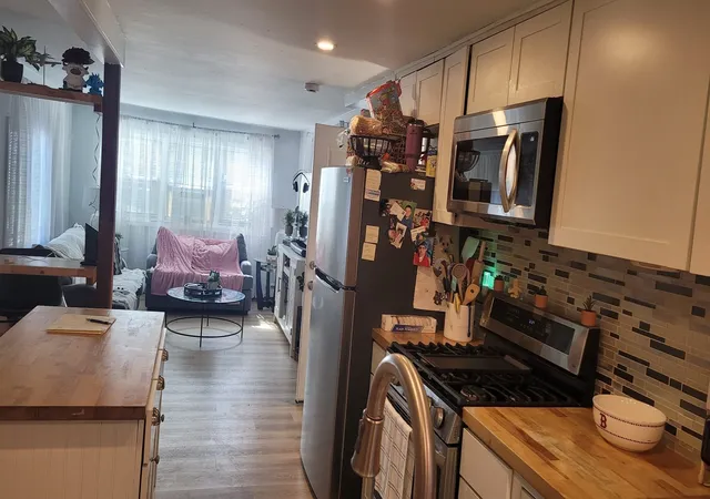 Photo 3 of Manufactured home for sale at 252 Newbury #54, Peabody, MA 01960 | MLS# 73587996 | Listing updated on 2026-10-11