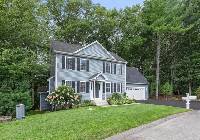 Single family home for sale at 17 Clover Ct, Cumberland, RI 02864 | MLS# 73575209