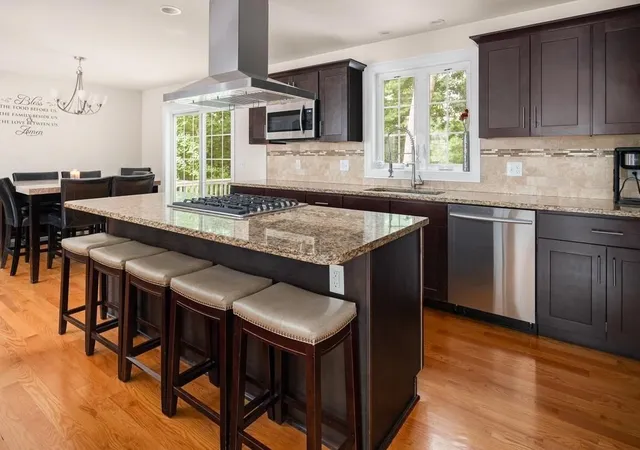 Photo 2 of Single family home for sale at 17 Clover Ct, Cumberland, RI 02864 | MLS# 73575209 | Listing updated on 2026-09-14