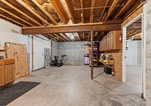Photo 39 of Sale Pending at 737 New W Townsend Rd, Lunenburg, MA 01462 | MLS# 73569667 | Listing updated on 2026-09-29