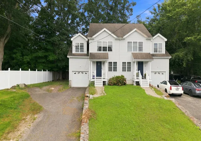 Photo 3 of Condo for sale at 26 Vine St #26, Milford, MA 01757 | MLS# 73571260 | Listing updated on 2026-09-09