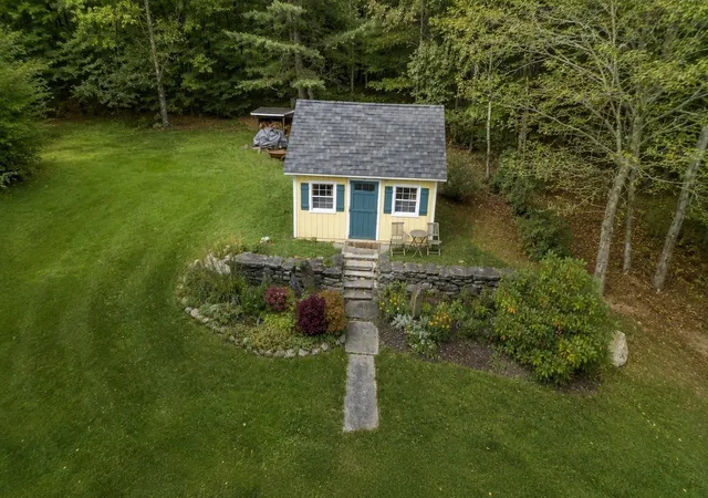 Photo 1 of Single family home for sale at 2 Taft Rd, Chester, MA 01011 | MLS# 73586614 | Listing updated on 2026-10-25