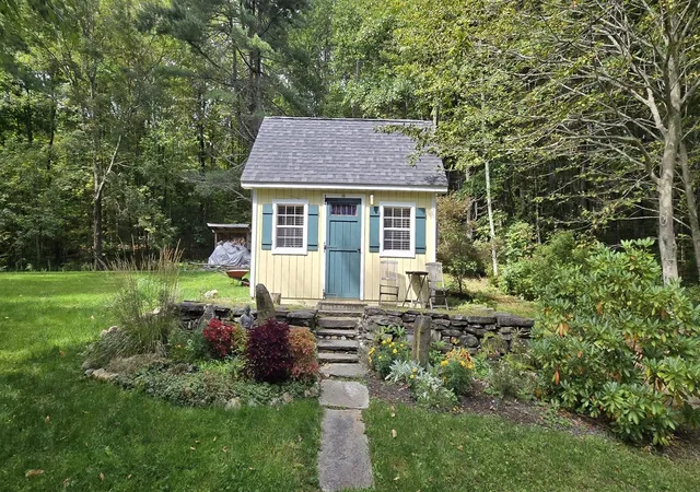 Photo 2 of Single family home for sale at 2 Taft Rd, Chester, MA 01011 | MLS# 73586614 | Listing updated on 2026-10-25