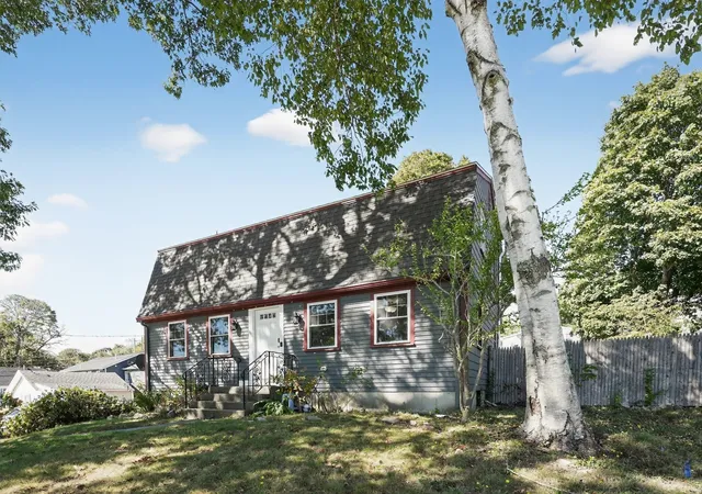 Photo 2 of Single family home for sale at 116 Gordon Rd, Braintree, MA 02184 | MLS# 73570889 | Listing updated on 2026-09-06