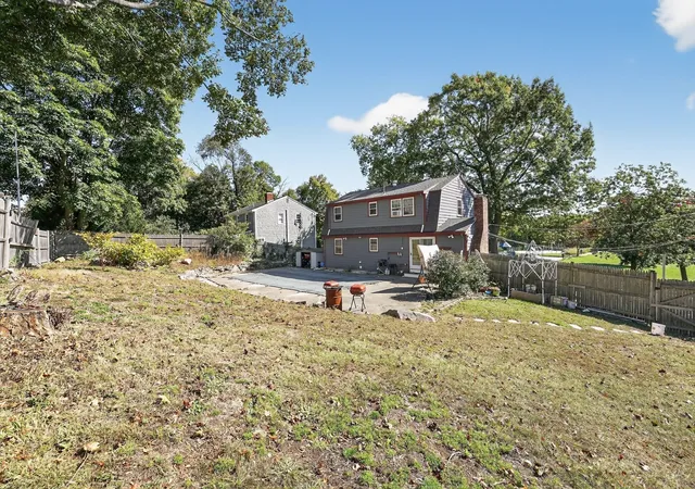 Photo 3 of Single family home for sale at 116 Gordon Rd, Braintree, MA 02184 | MLS# 73570889 | Listing updated on 2026-09-06