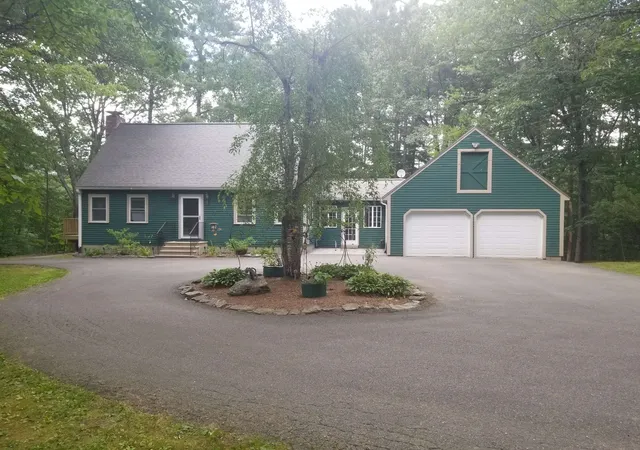 Photo 1 of Single family home for sale at 357 Page St, Lunenburg, MA 01462 | MLS# 73577594 | Listing updated on 2026-10-06