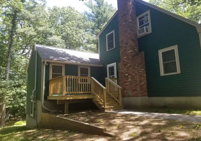 Photo 2 of Single family home for sale at 357 Page St, Lunenburg, MA 01462 | MLS# 73577594 | Listing updated on 2026-10-06