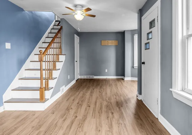 Photo 4 of Single family home for sale at 3 Cleveland St, Salem, MA 01970 | MLS# 73575498 | Listing updated on 2026-09-14