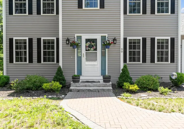 Photo 2 of Single family home for sale at 90 Royalston Rd N, Winchendon, MA 01475 | MLS# 73588068 | Listing updated on 2026-10-11