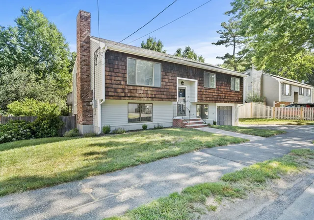 Photo 2 of Sale Pending at 95 Standish Rd, Lynn, MA 01904 | MLS# 73572785 | Listing updated on 2026-09-29