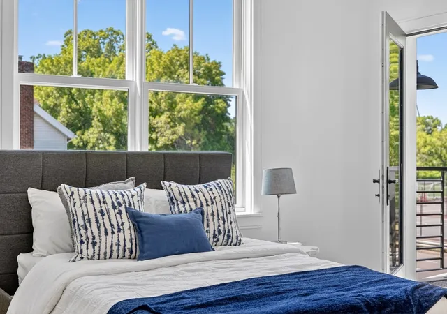 Listing Photo 5 - Condo for sale in building located at 325a Alewife Brk Pkwy, Somerville, MA 02144 - Unit #A