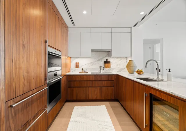 Photo 3 of Condo for sale at 682 Atlantic Ave #3707, Boston, MA 02110 | MLS# 73580690 | Listing updated on 2026-10-19