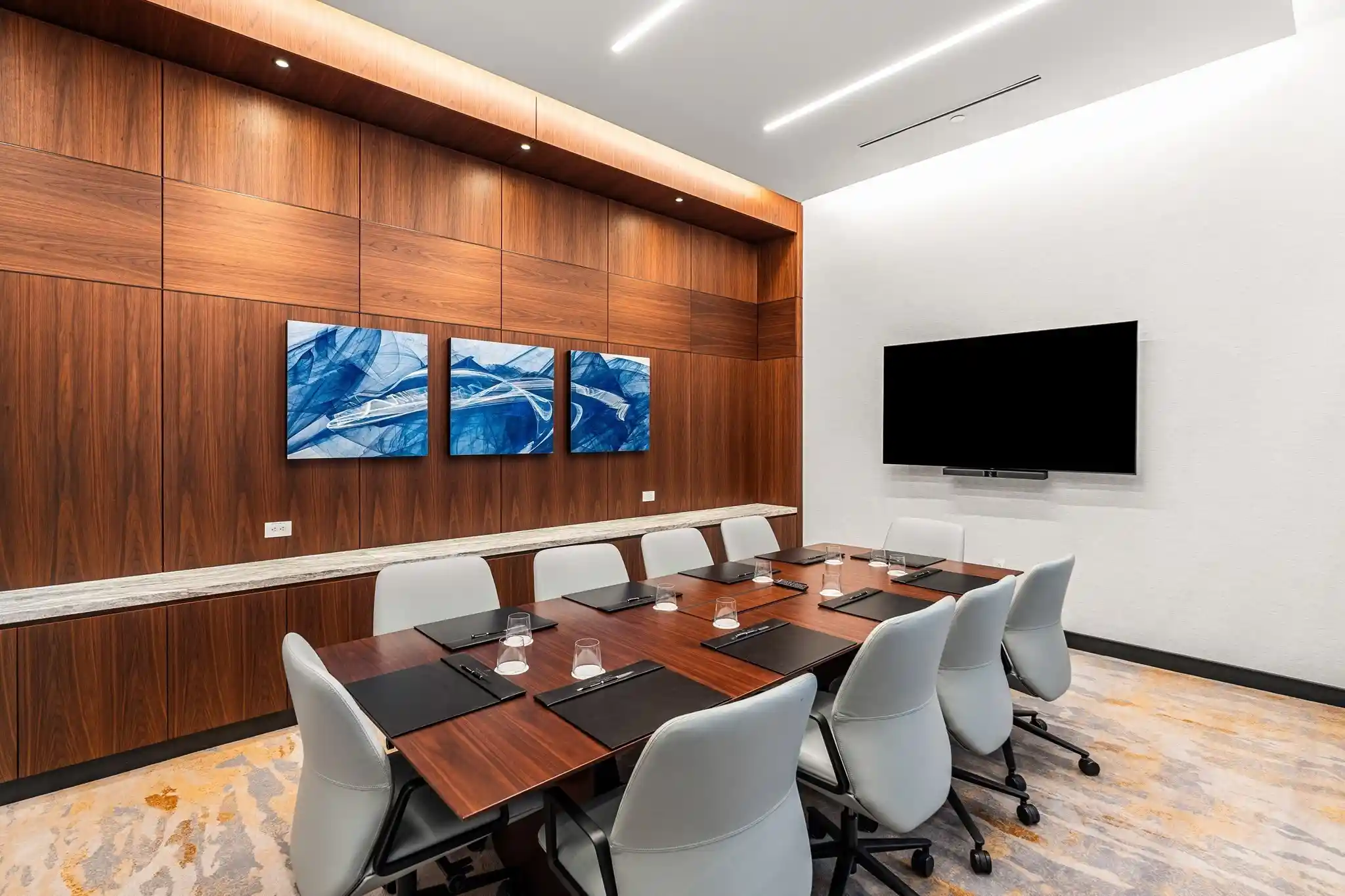 Listing Photo 42 - Condo for sale in South Station Tower located at 682 Atlantic Ave, Boston, MA 02111 - Unit #3707