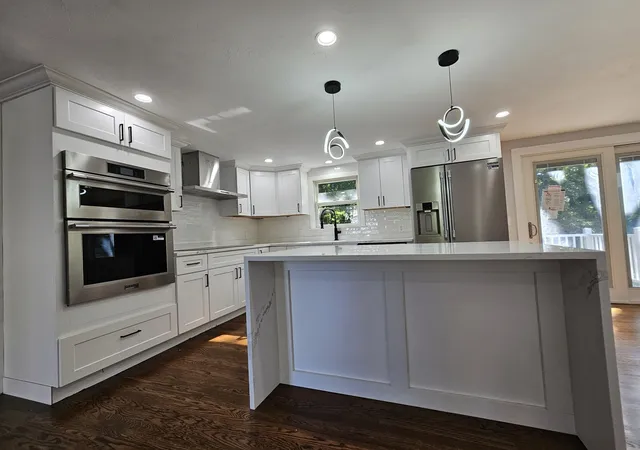 Photo 3 of Single family home for sale at 165 Newbury St, Framingham, MA 01701 | MLS# 73575586 | Listing updated on 2026-09-14
