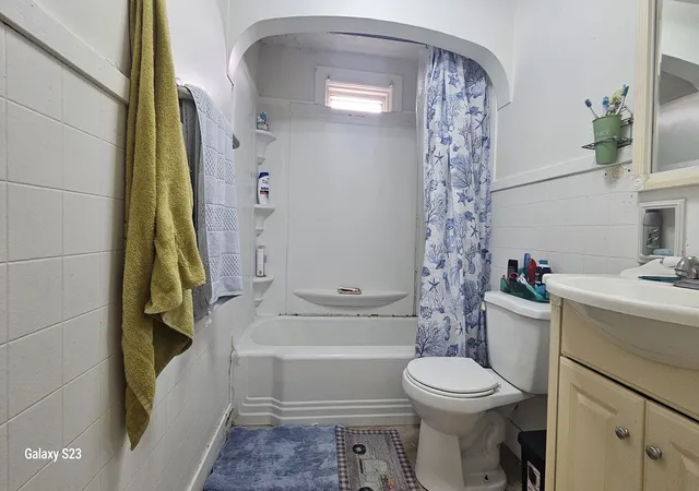 Photo 3 of Sale Pending at 51 Chilmark St, Worcester, MA 01604 | MLS# 73570663 | Listing updated on 2026-10-07