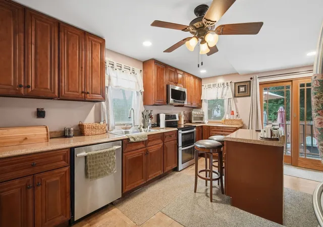Photo 1 of Single family home for sale at 28 Dalton Pl, Springfield, MA 01109 | MLS# 73576177 | Listing updated on 2026-09-11