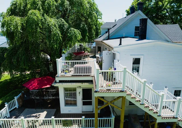 Listing Photo 4 - Condo for sale in building located at 376 Main St, Winchester, MA 01913 - Unit #4
