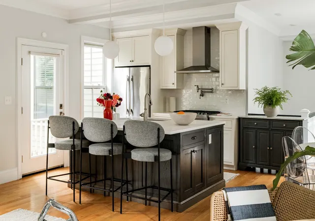 Photo 2 of Condo for sale at 20 Tufts St #20, Cambridge, MA 02139 | MLS# 73584852 | Listing updated on 2026-10-04