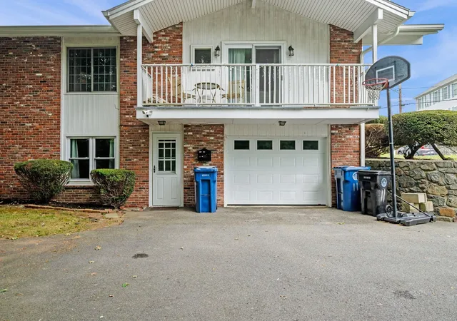 Photo 4 of Sale Pending at 11 Mooney Rd, Salem, MA 01970 | MLS# 73569917 | Listing updated on 2026-09-10