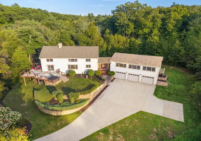 Photo 1 of Mansion for sale at 89 Pomeroy Rd, Montgomery, MA 01085 | MLS# 73572102 | Listing updated on 2026-09-08