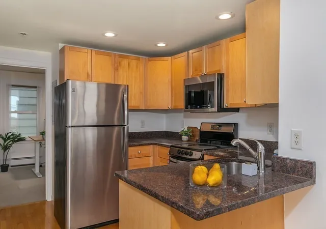 Condo for sale at 95 2nd Street #3, Cambridge, MA 02141 | MLS# 73587201