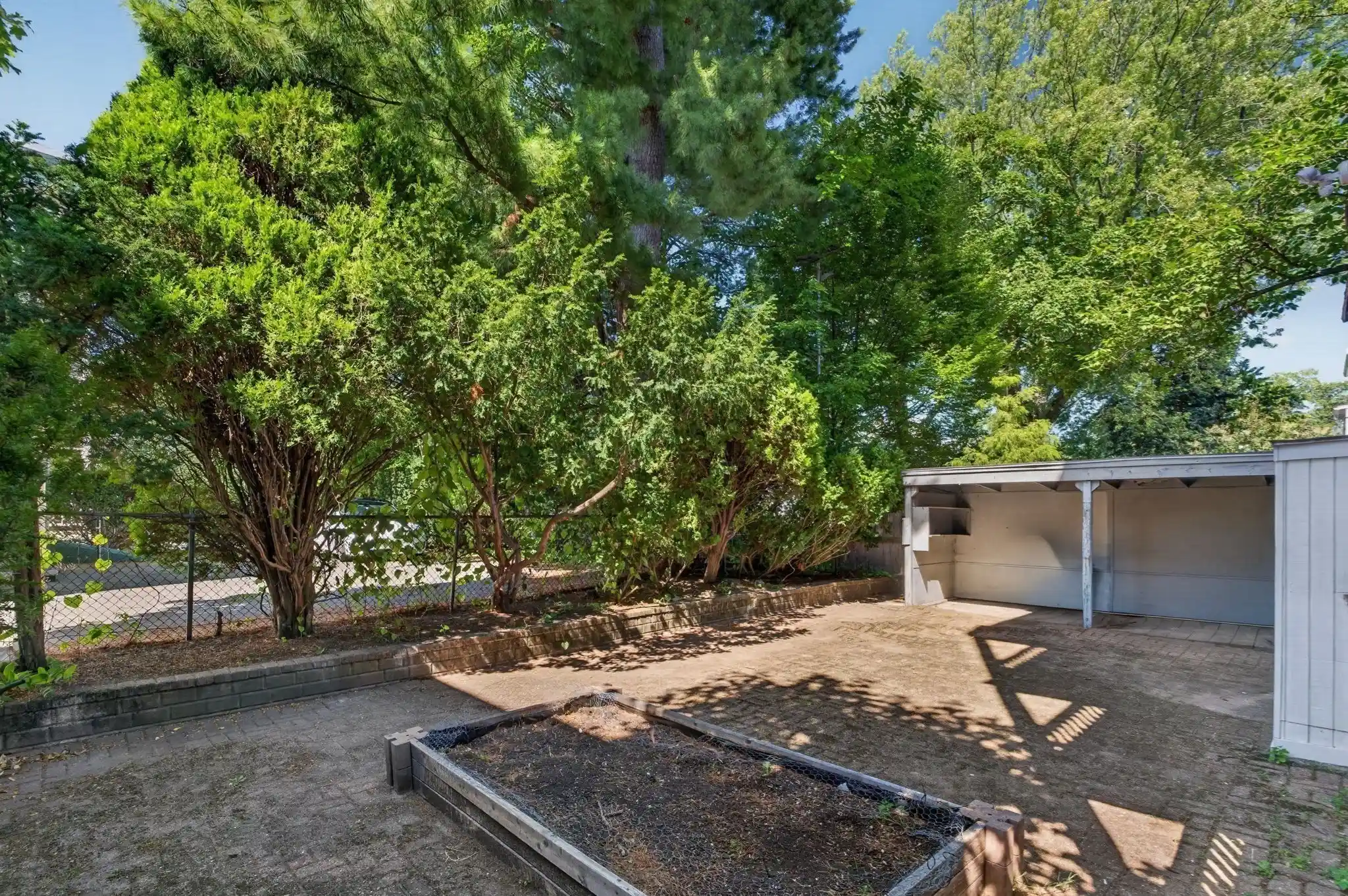 Listing Photo 15 - Condo for sale in 7 Richard Ave located at 7 Richard Ave, Cambridge, MA 02140 - Unit 7 Richard Ave