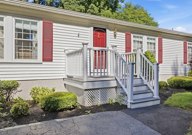 Photo 3 of Sale Pending at 5 Brimwood Ln, Bridgewater, MA 02324 | MLS# 73571046 | Listing updated on 2026-09-06