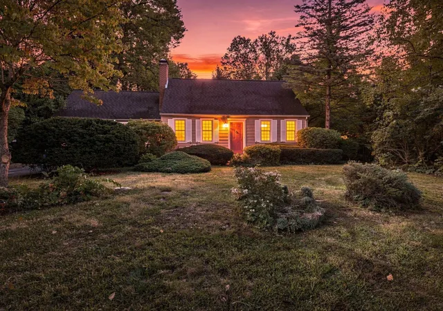 Photo 1 of Sale Pending at 148 Falmouth Rd, West Springfield, MA 01089 | MLS# 73580829 | Listing updated on 2026-10-01