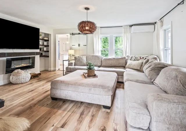 Photo 4 of Sale Pending at 69 Main St, Charlton, MA 01507 | MLS# 73571103 | Listing updated on 2026-09-15