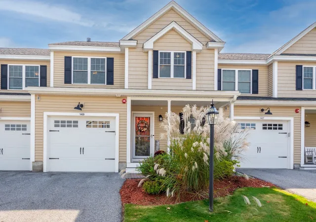 Photo 3 of Condo for sale at 1409 Kenwood Way #1409, Clinton, MA 01510 | MLS# 73587421 | Listing updated on 2026-10-14