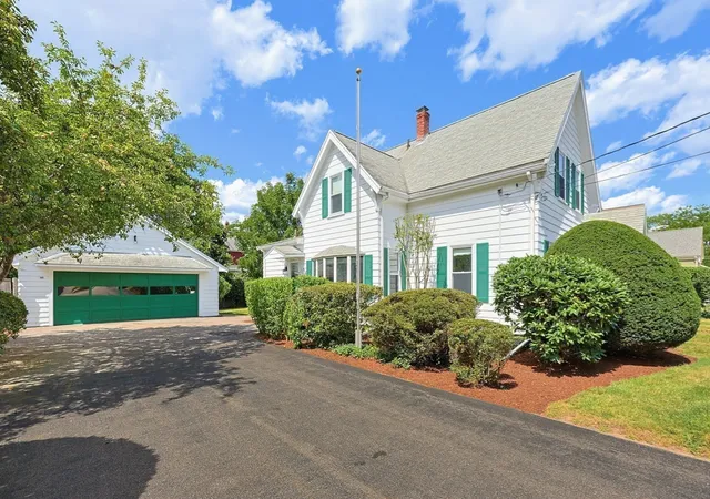 Photo 3 of Sale Pending at 22 Hodges St, Mansfield, MA 02048 | MLS# 73572672 | Listing updated on 2026-09-30