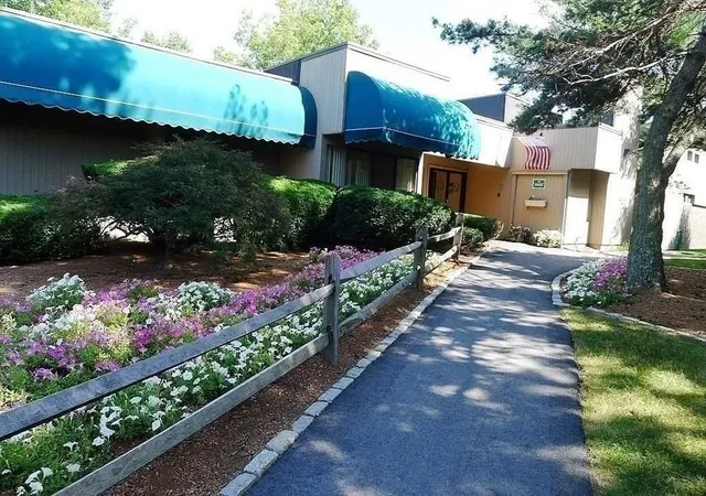 Photo 4 of Condo for sale at 70 Shrewsbury Green #C, Shrewsbury, MA 01545 | MLS# 73575020 | Listing updated on 2026-09-14