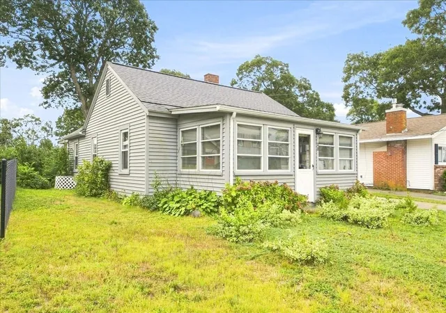 Photo 2 of Single family home for sale at 30 Bay St, Buzzards Bay, MA 02532 | MLS# 73571389 | Listing updated on 2026-09-06