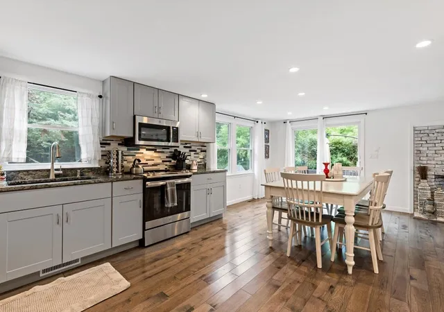 Photo 4 of Single family home for sale at 720 Massasoit Rd, Eastham, MA 02642 | MLS# 73580973 | Listing updated on 2026-09-26